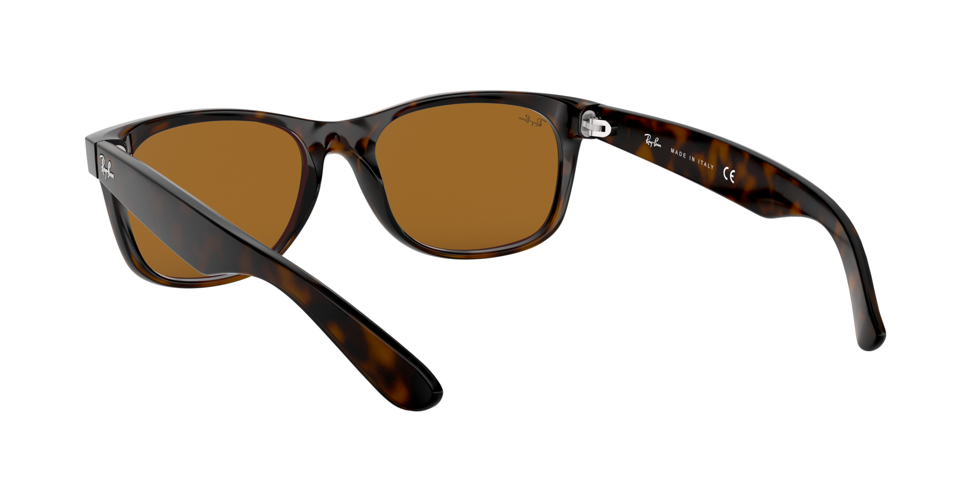 RB2132 New Wayfarer Classic