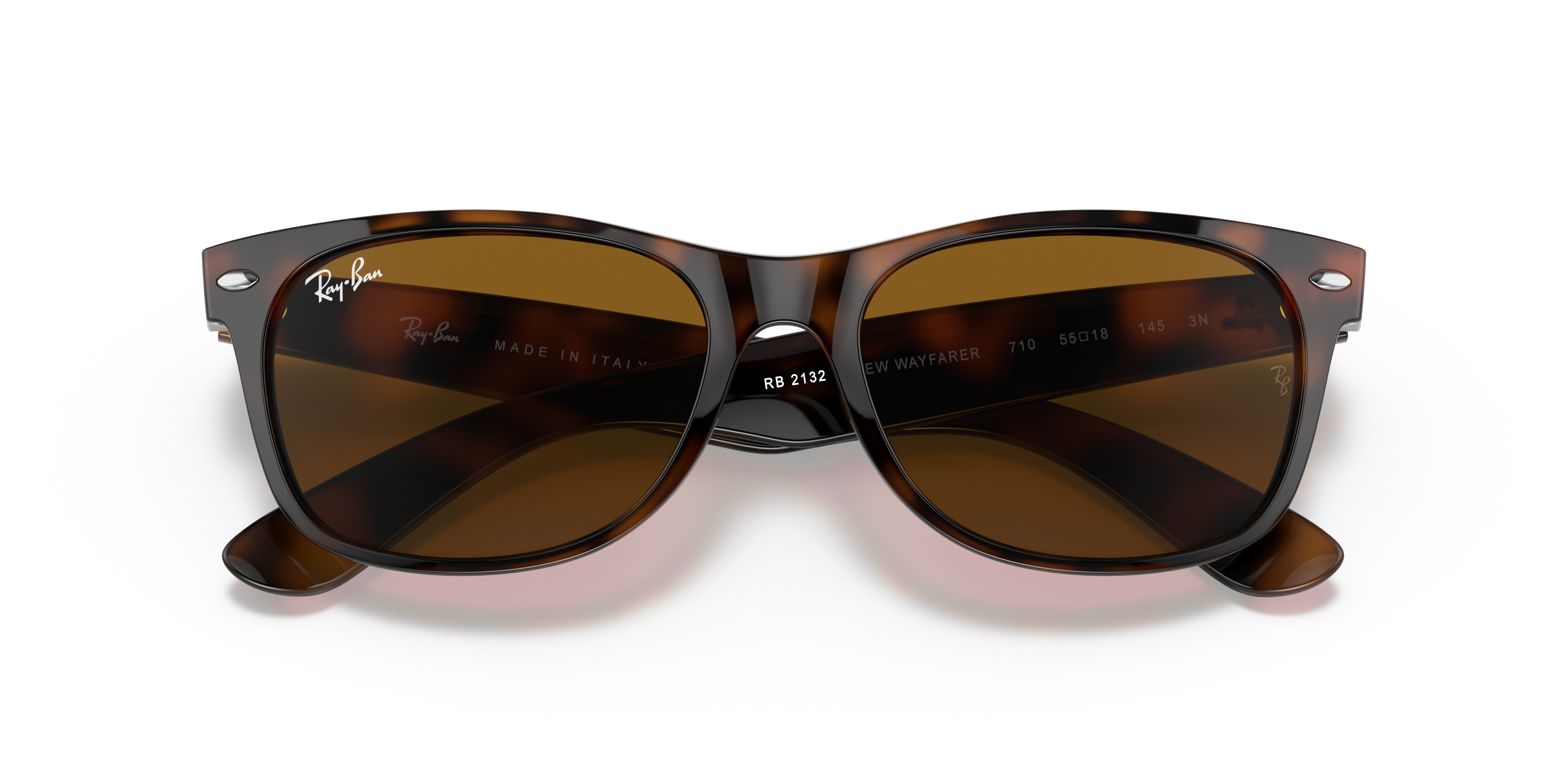 RB2132 New Wayfarer Classic