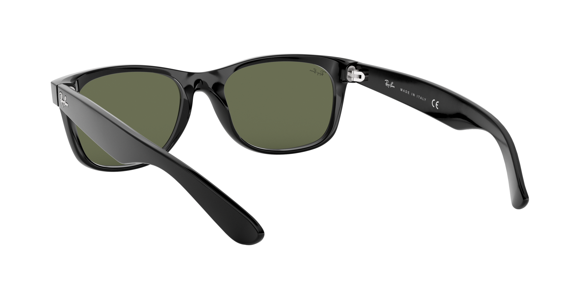 RB2132 New Wayfarer Classic