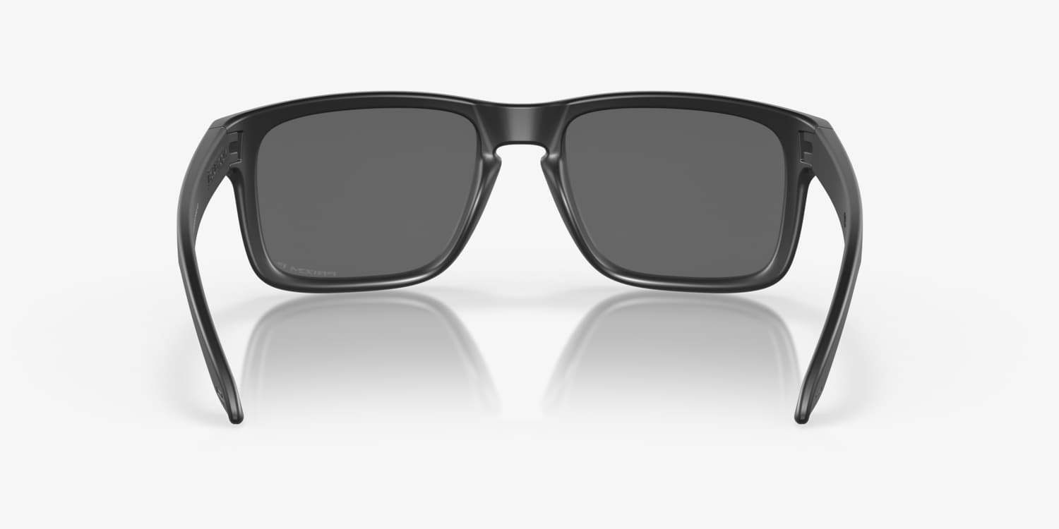 Oakley OO9102 Holbrook™ Sunglasses | LensCrafters