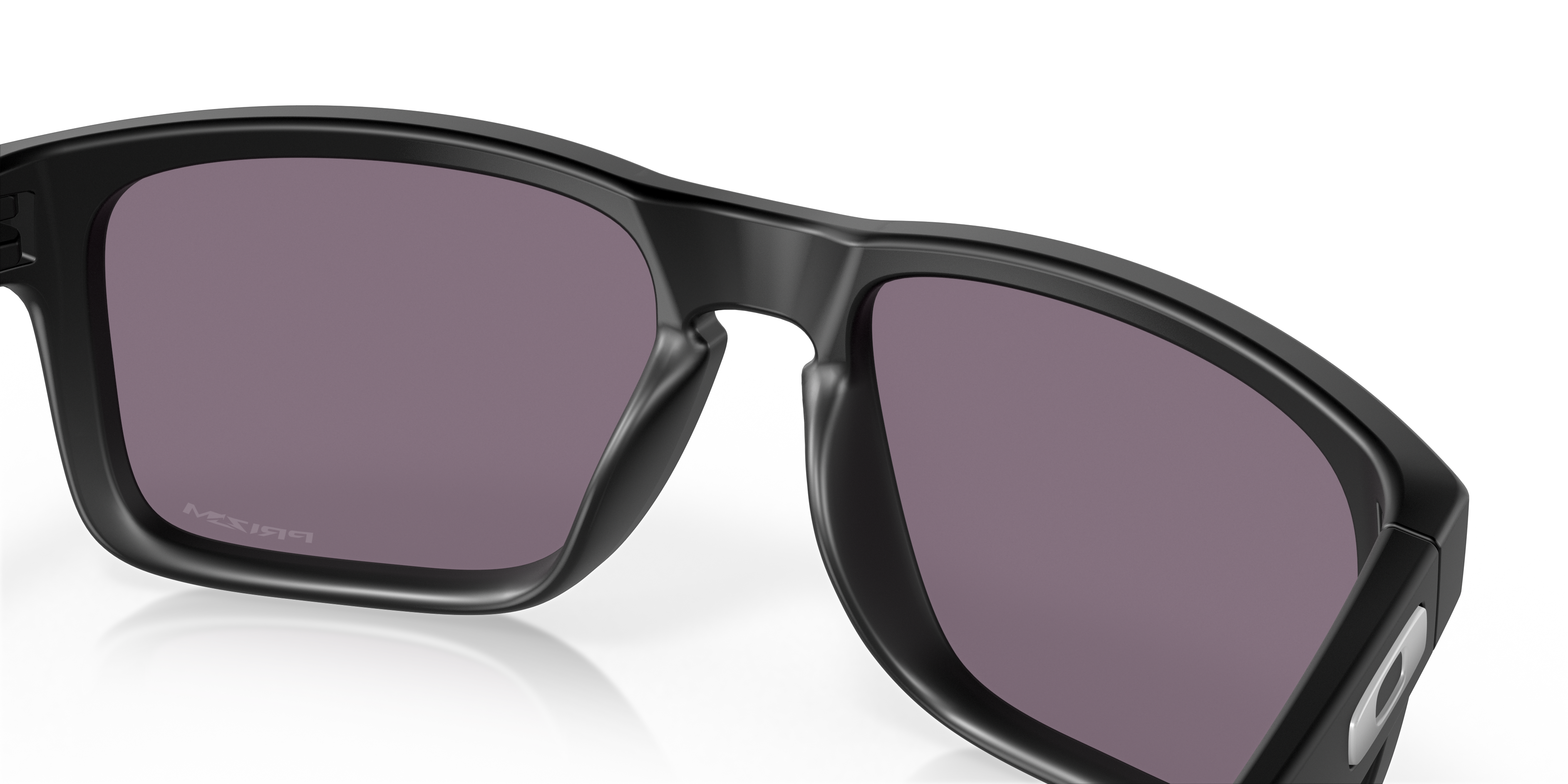 AT-1x Sunglasses ― Buy Online | ROKA