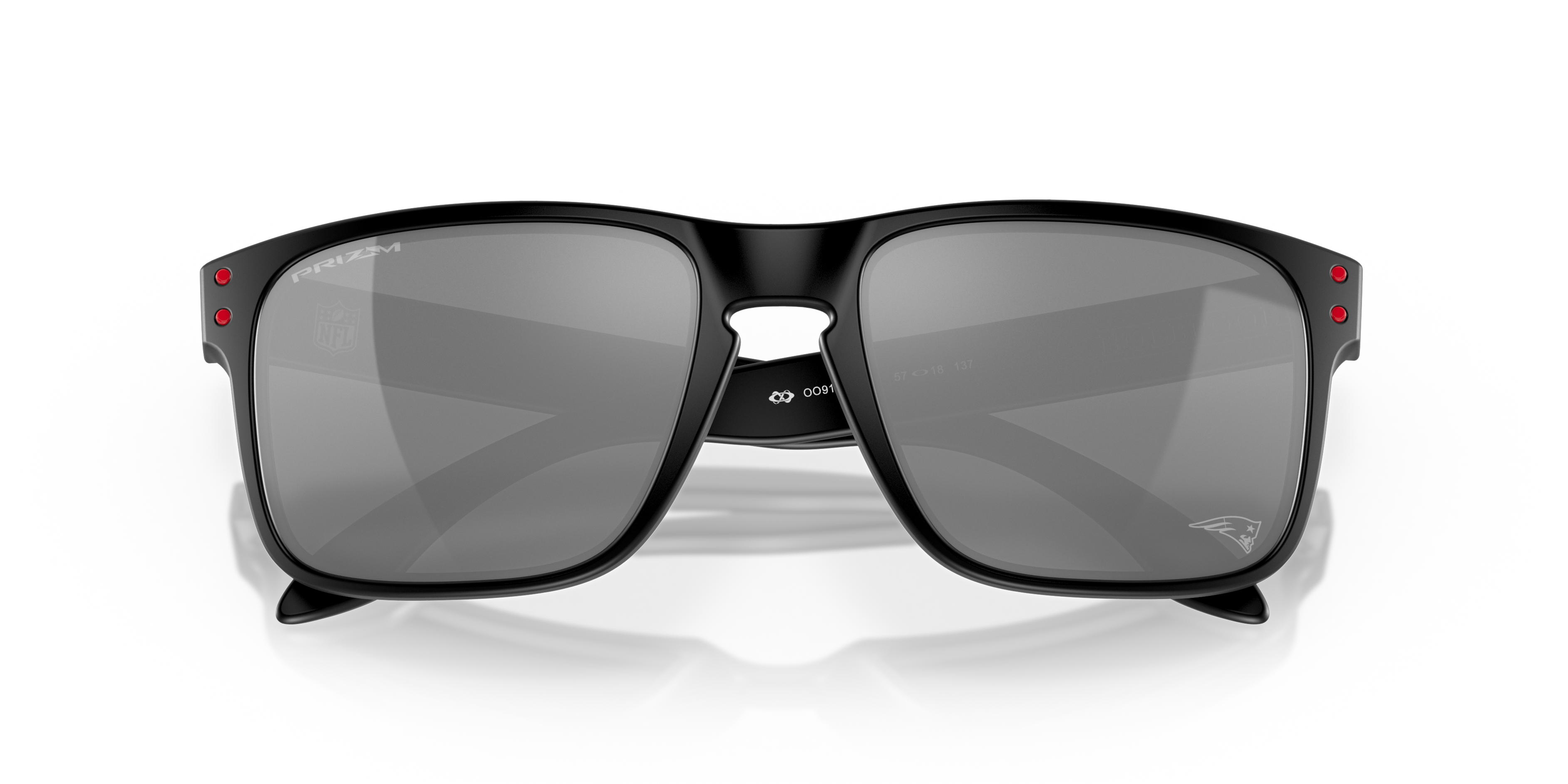 OO9102 New England Patriots Holbrook™