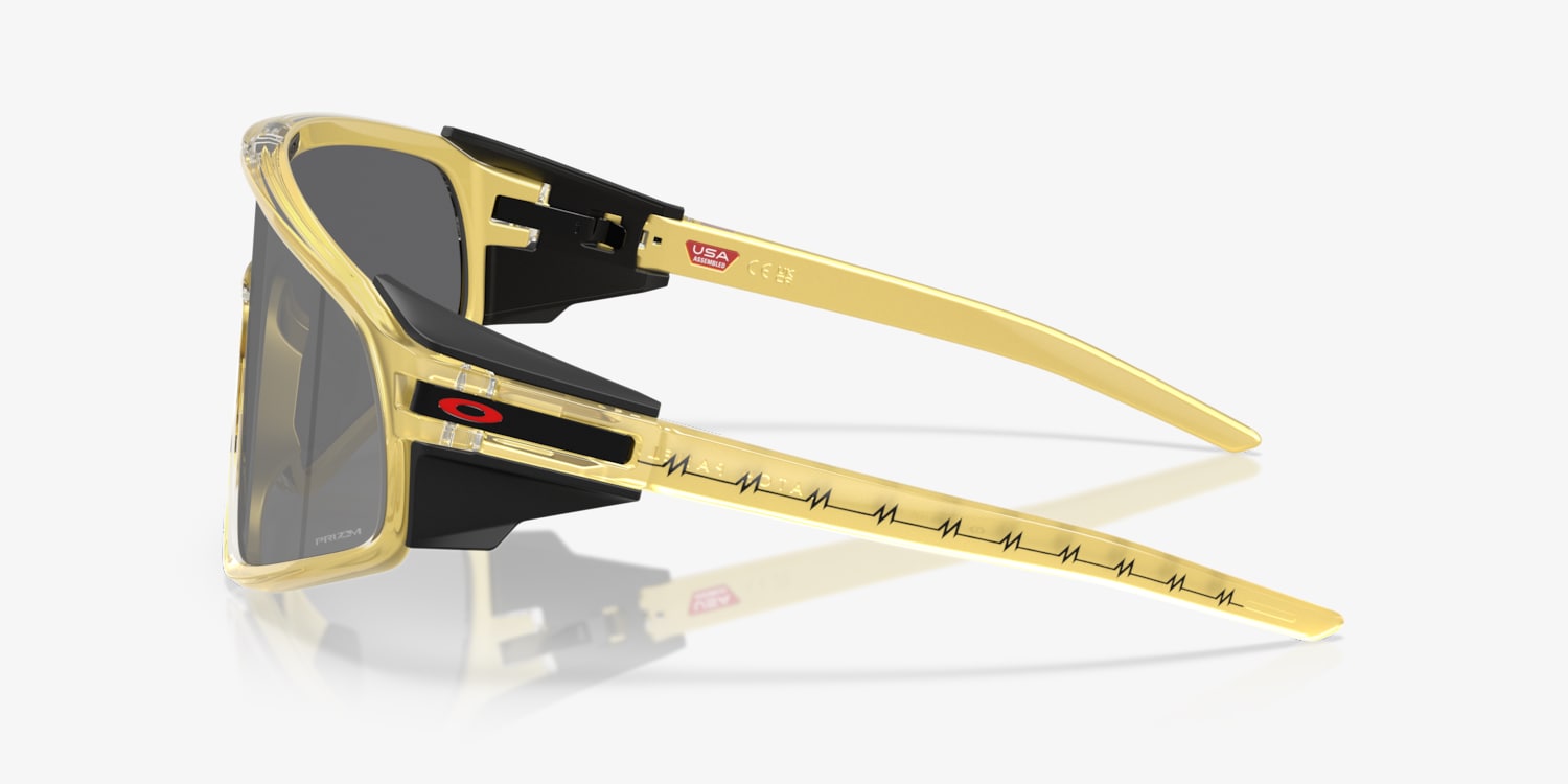 Oakley OO9404 Latch™ Panel Patrick Mahomes II Collection Oakley OO9404 Latch™ Panel Patrick Mahomes II Collection
