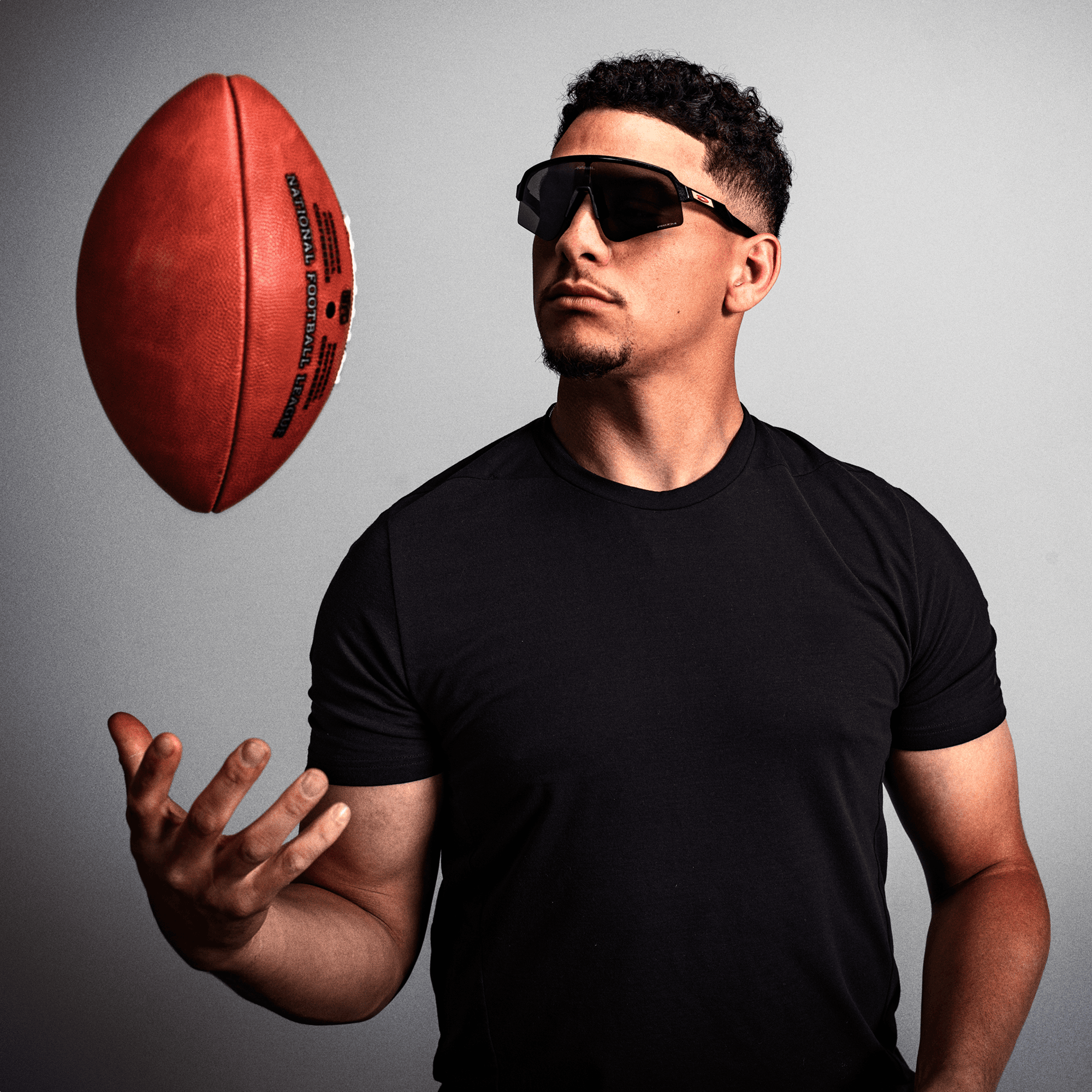 OO9465 Sutro Lite Sweep Patrick Mahomes II Collection
